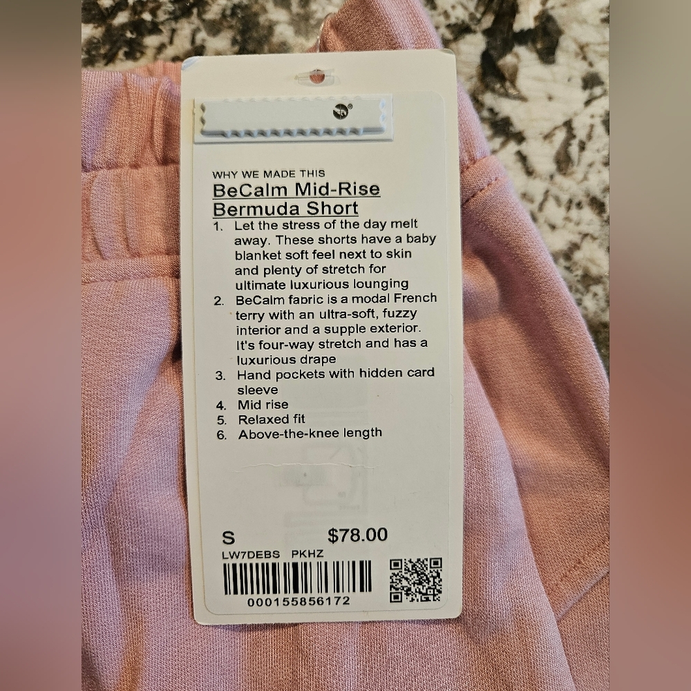 NWT Lululemon BeCalm Bermuda Short - Picture 2 of 2